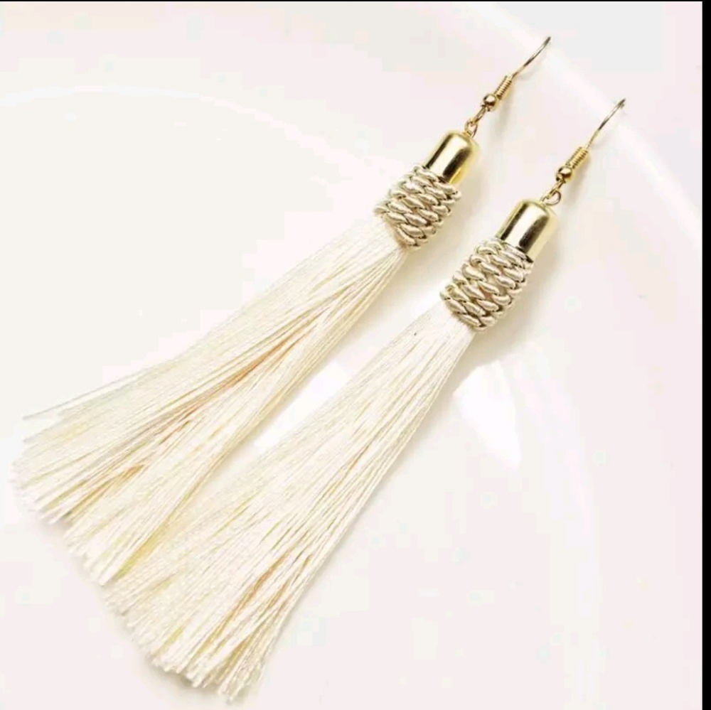 Beautiful Long Tassel Earring Fashion White Rice